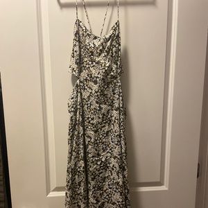 Midi dress with side cutout